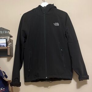 The North Face Men's Black Performance Jacket